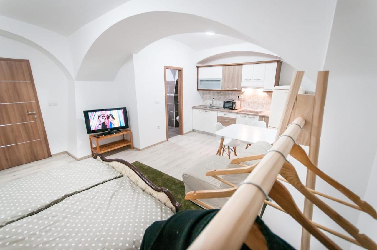 The Maze Apartment Λιουμπλιάνα Εξωτερικό φωτογραφία
