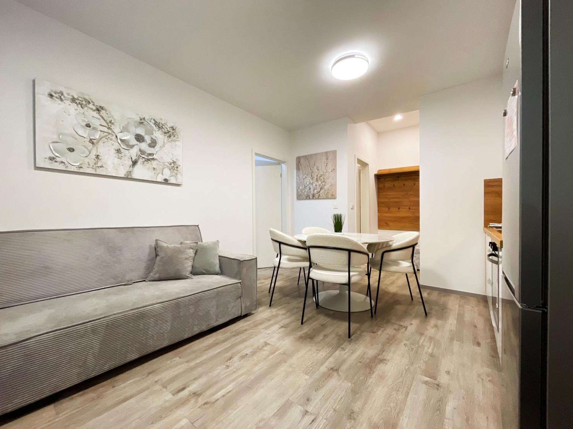 The Maze Apartment Λιουμπλιάνα Εξωτερικό φωτογραφία