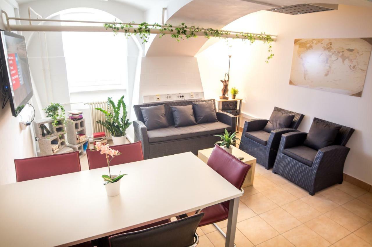 The Maze Apartment Λιουμπλιάνα Εξωτερικό φωτογραφία